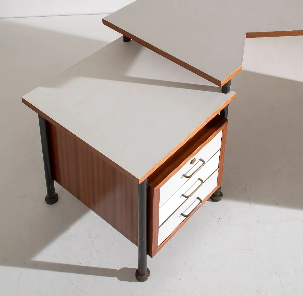 Corner desk by Sergio Coradeschi, 1950s 4