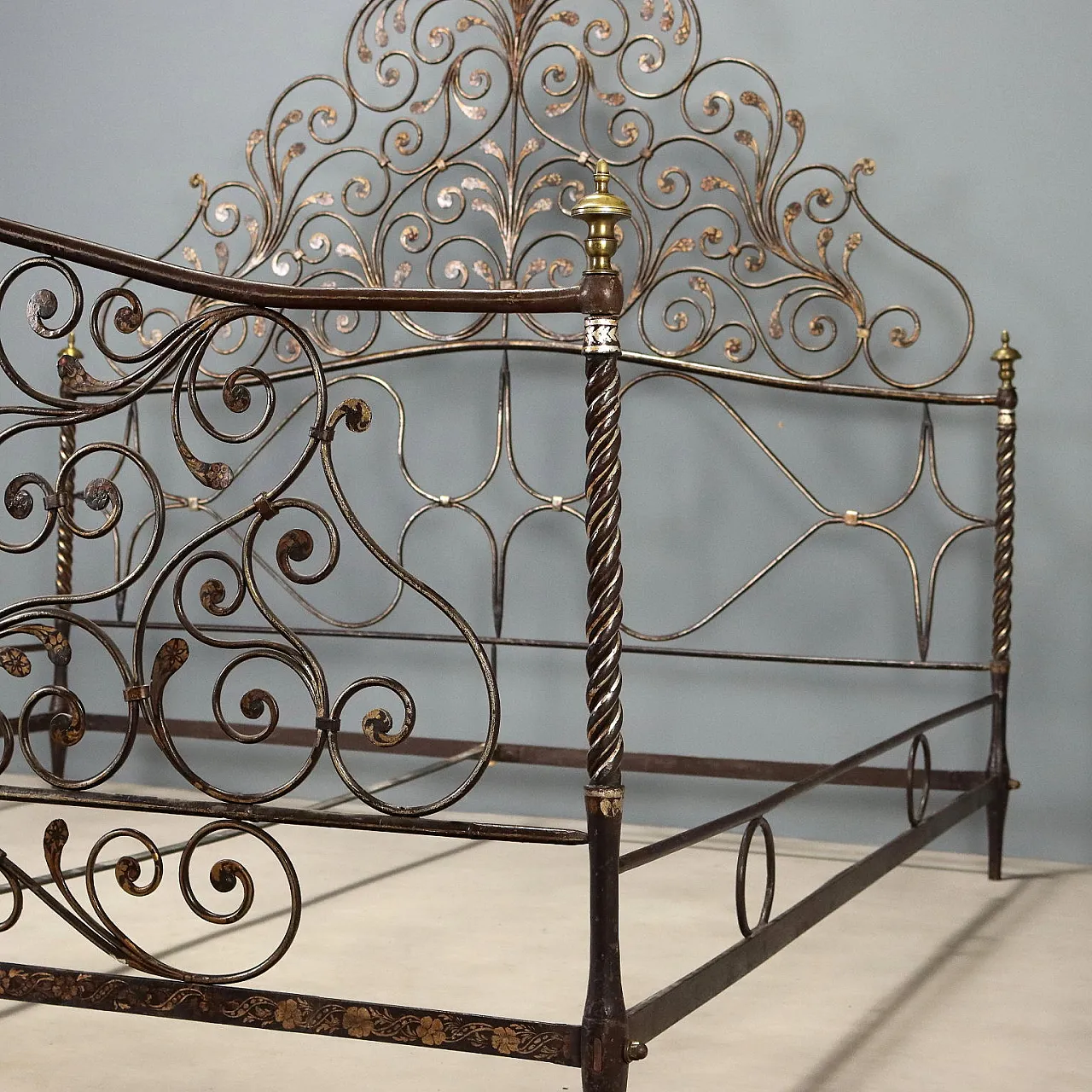 Wrought iron double bed, late 18th century 10