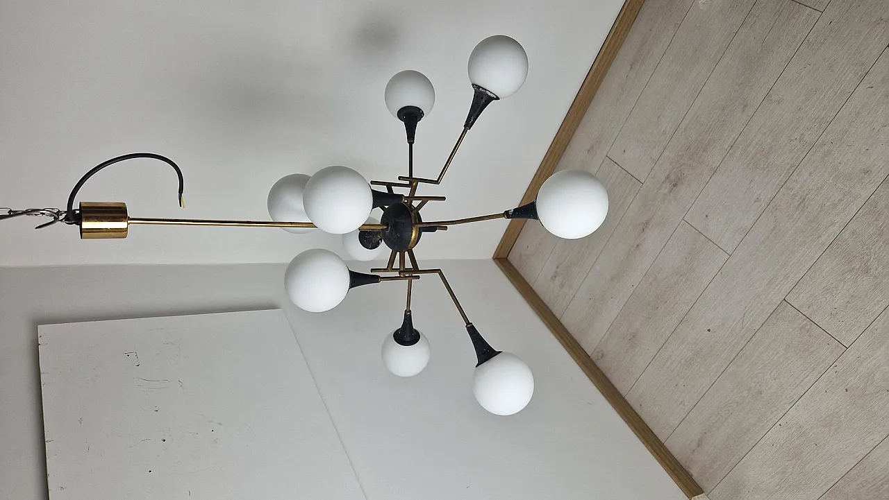 12-light brass chandelier with opaline spheres from Stilnovo, 1950s 14