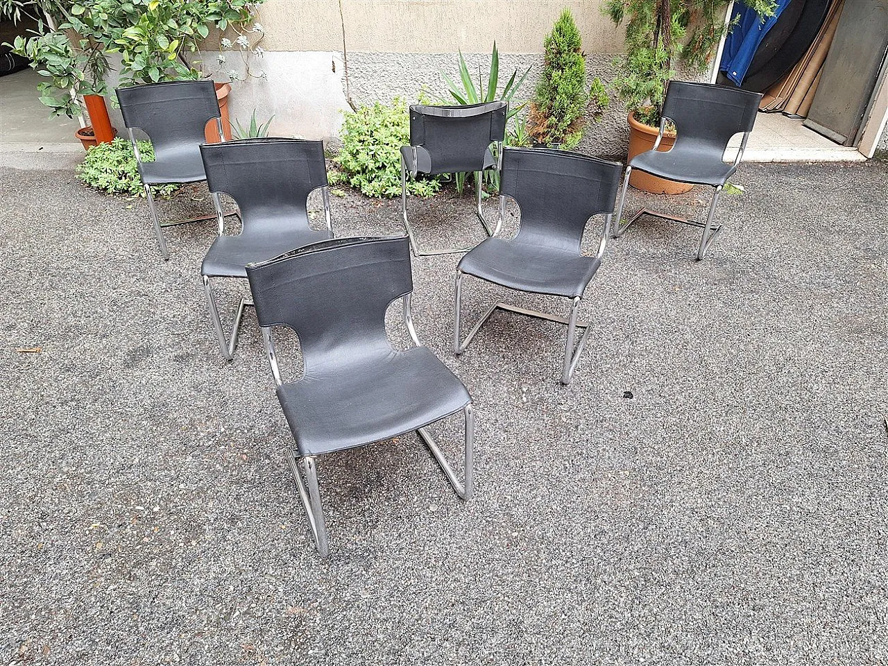 6 Chairs in chrome and black leather by Carlo Bartoli for T70, 1970s 4