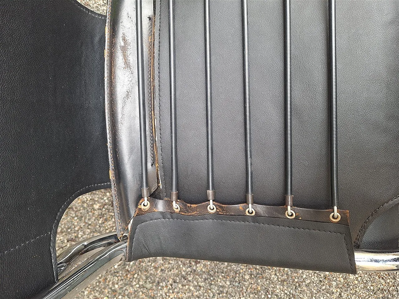 6 Chairs in chrome and black leather by Carlo Bartoli for T70, 1970s 10