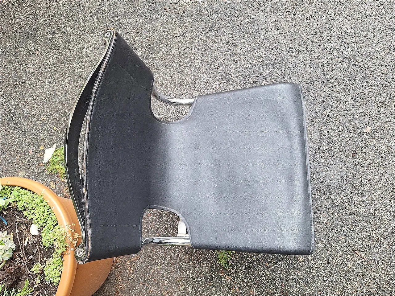 6 Chairs in chrome and black leather by Carlo Bartoli for T70, 1970s 17