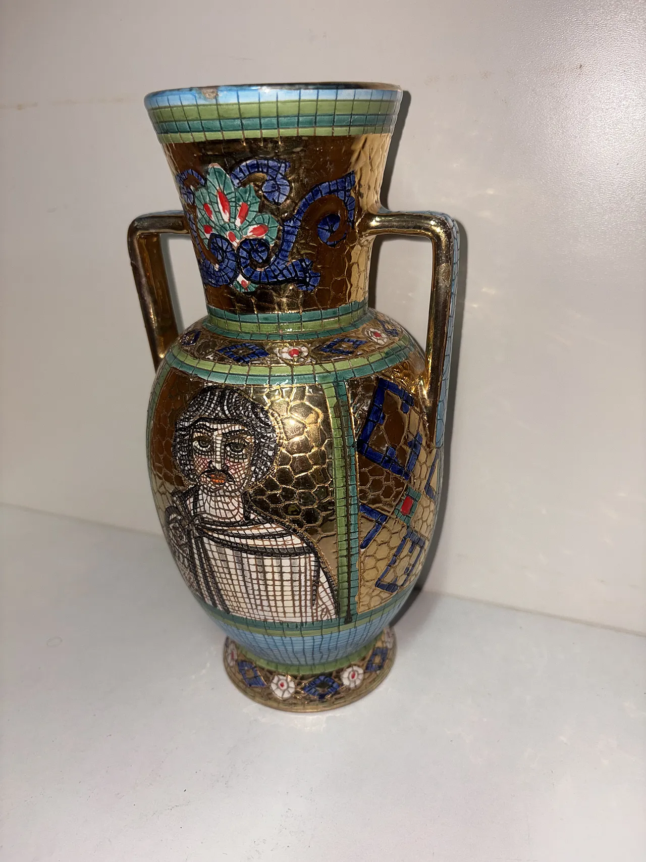 Deruta majolica vase 5