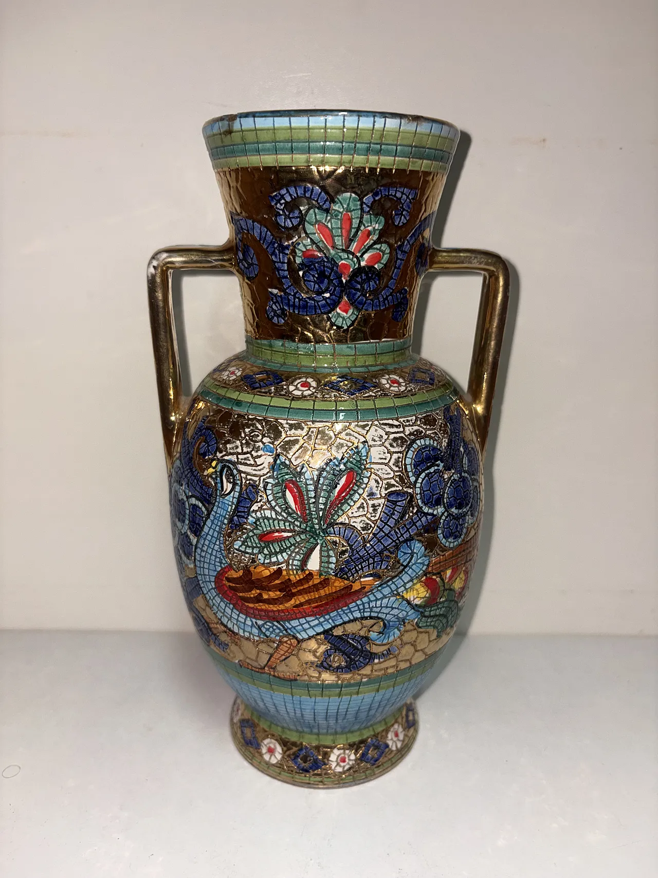 Deruta majolica vase 7
