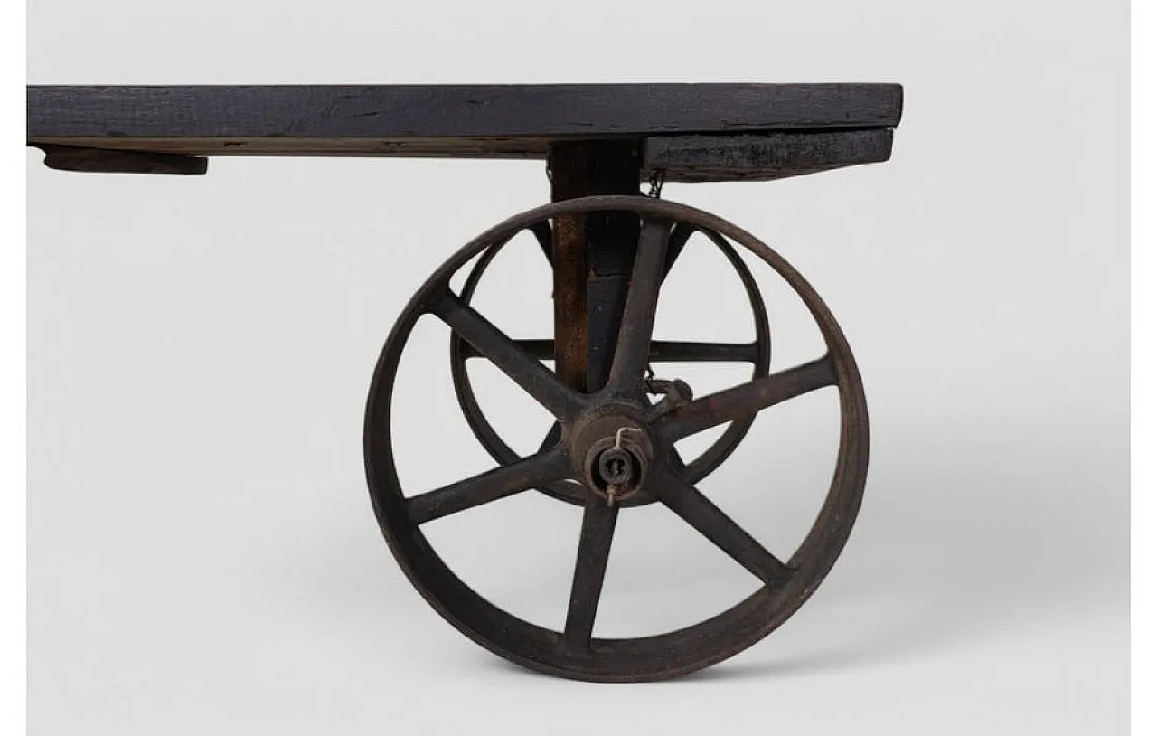 Industrial factory cart coffee table in wood and iron, 20th century 7