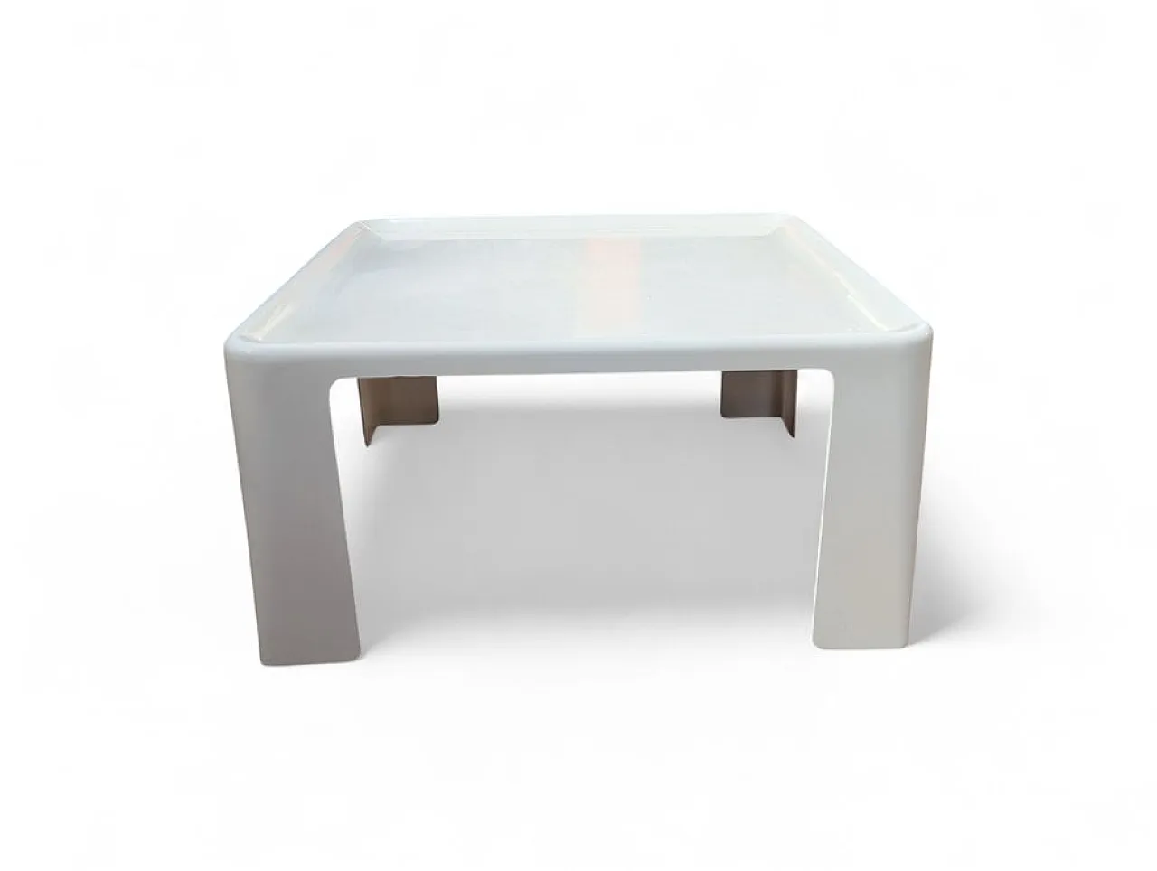 Amanta coffee table by M. Bellini for C&B Italia, 1960s 1