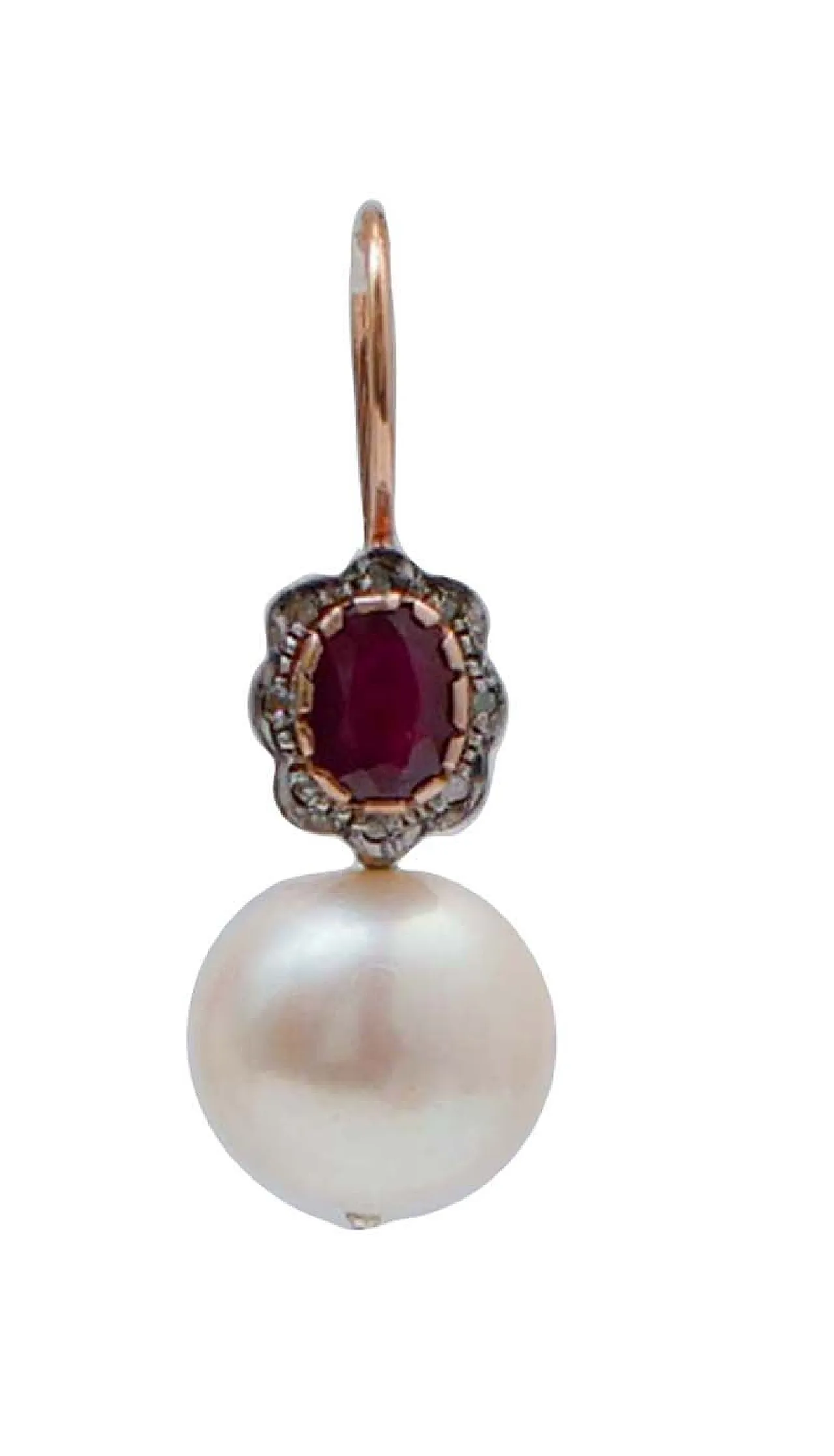 Orecchini con perle, rubini, diamanti, oro rosa e argento, anni 2000 2