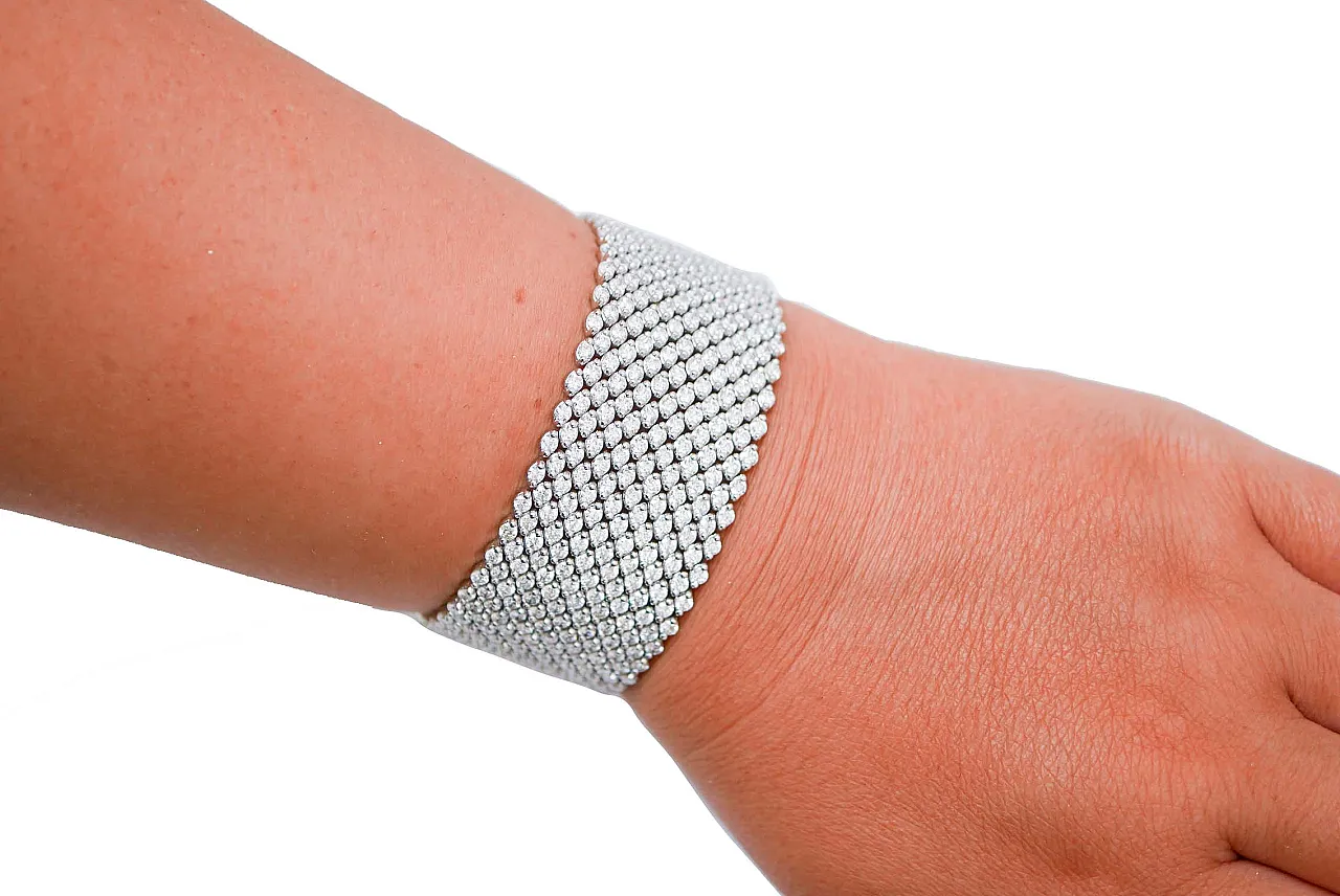 Bracciale moderno in oro bianco 18 carati e diamanti, anni 2000 4