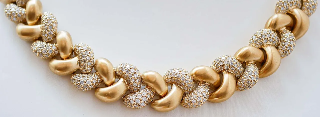 Diamonds, 18 Kt yellow gold necklace, 1950s 2