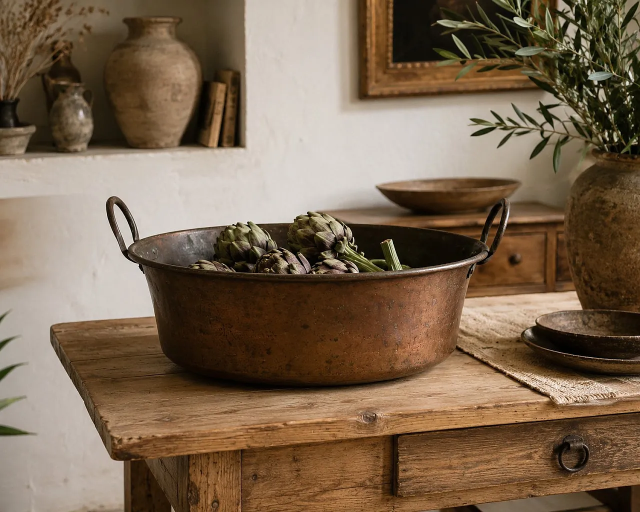Hand-hammered copper basin with forged iron handles, 19th century 7