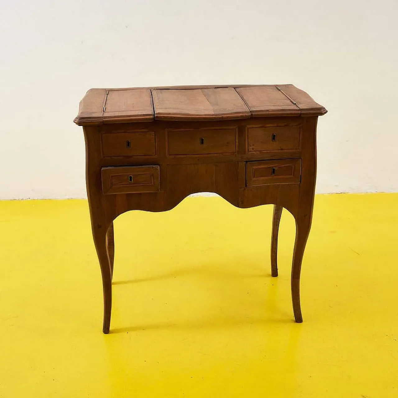 Wooden dressing table, 20th century 8
