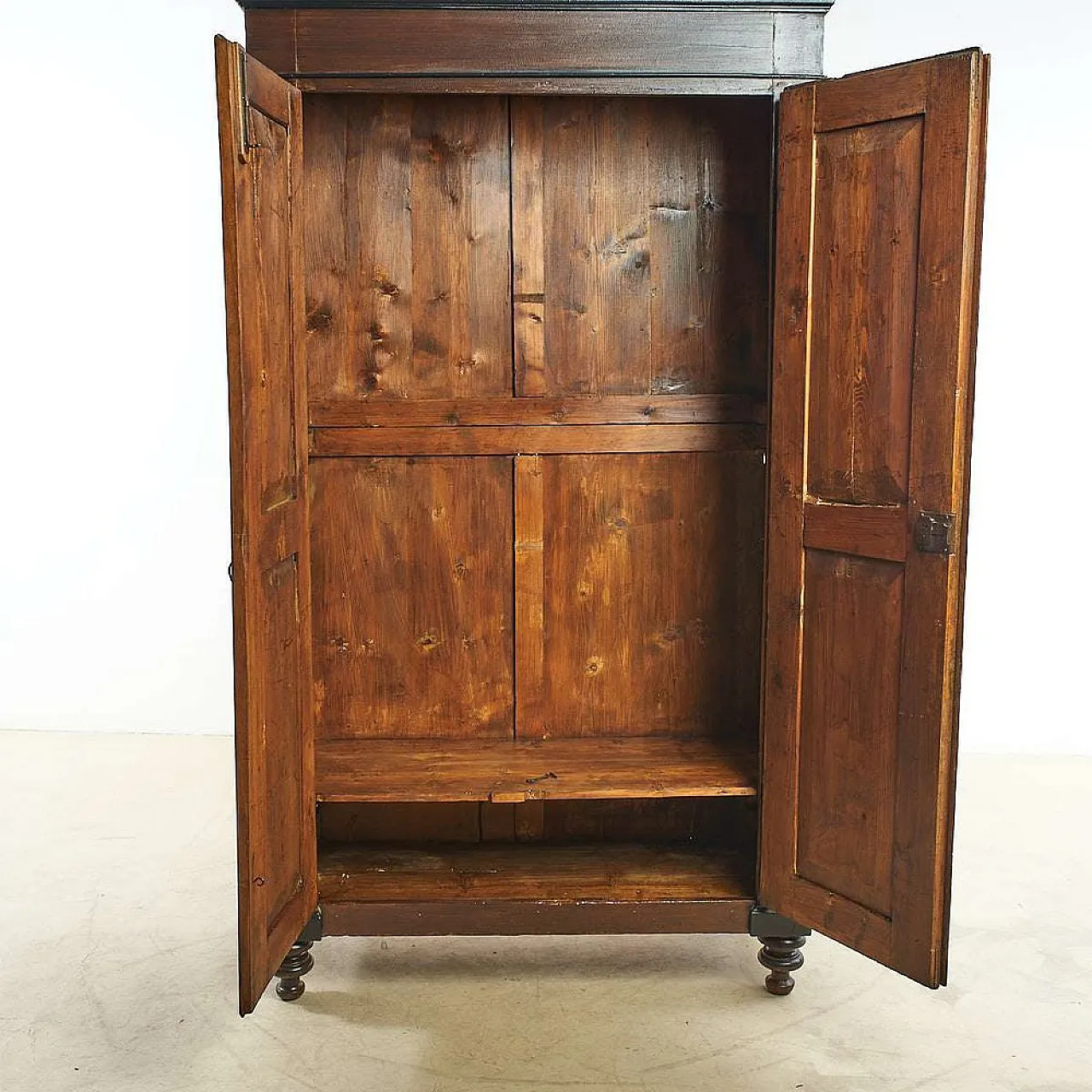 Wardrobe in wood, 20th century 2