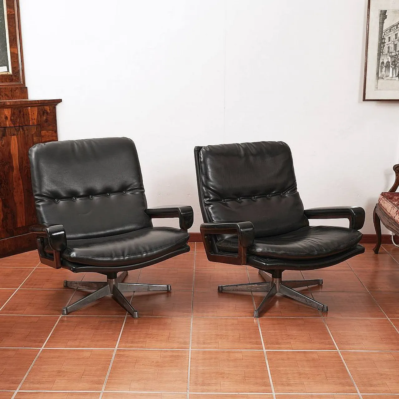 Pair of King chairs by André Vandenbeucks for Stässle, 20th century 1