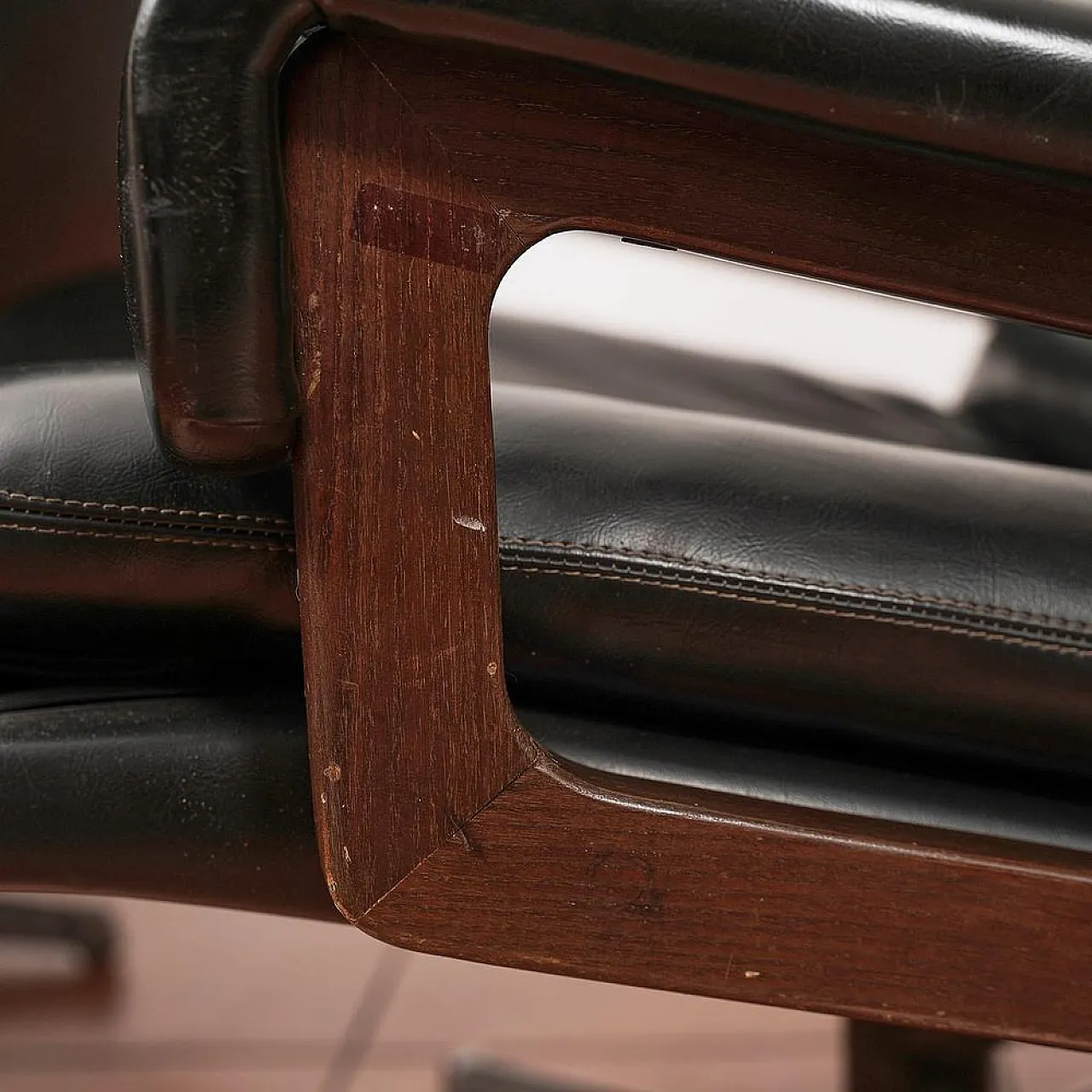 Pair of King chairs by André Vandenbeucks for Stässle, 20th century 2