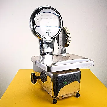 Scales from Arsa Varese, 20th century