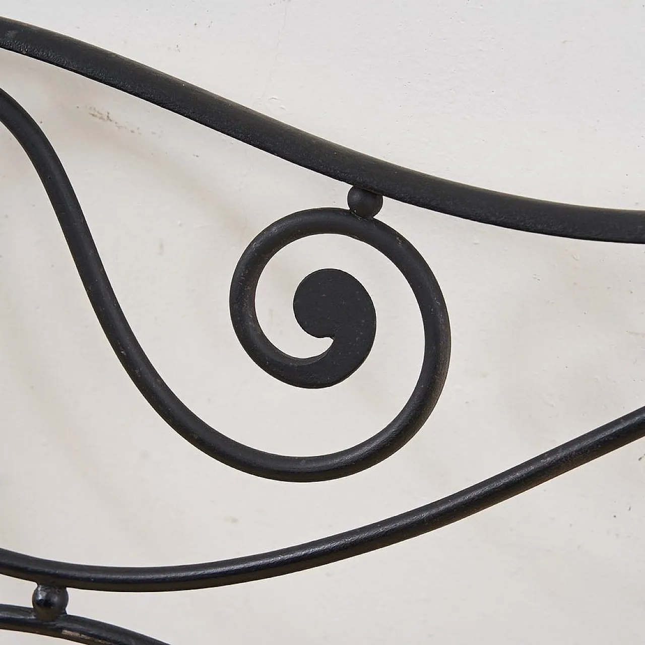 Wrought iron bed, early 20th century 11
