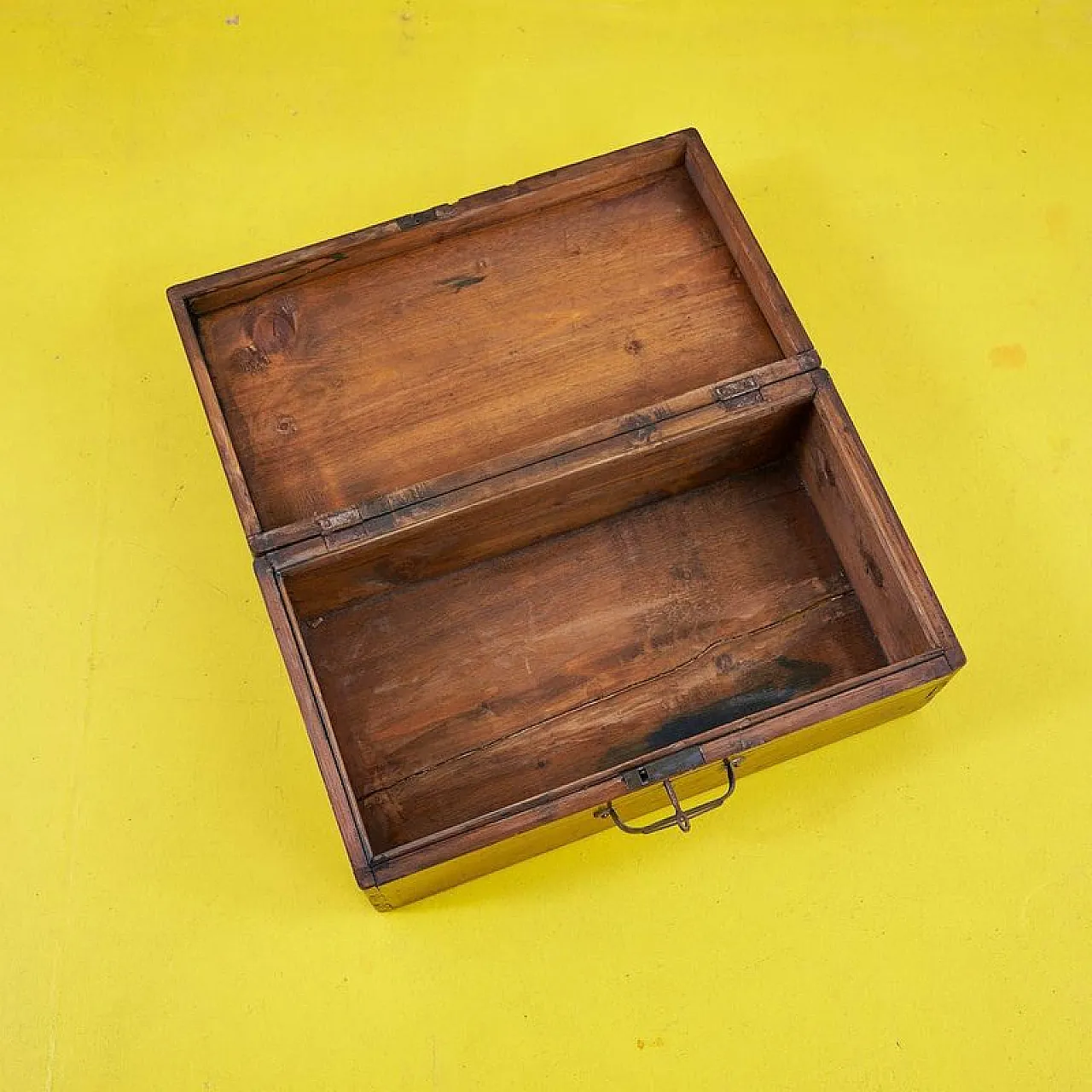Wooden box with dividers, 20th century 6