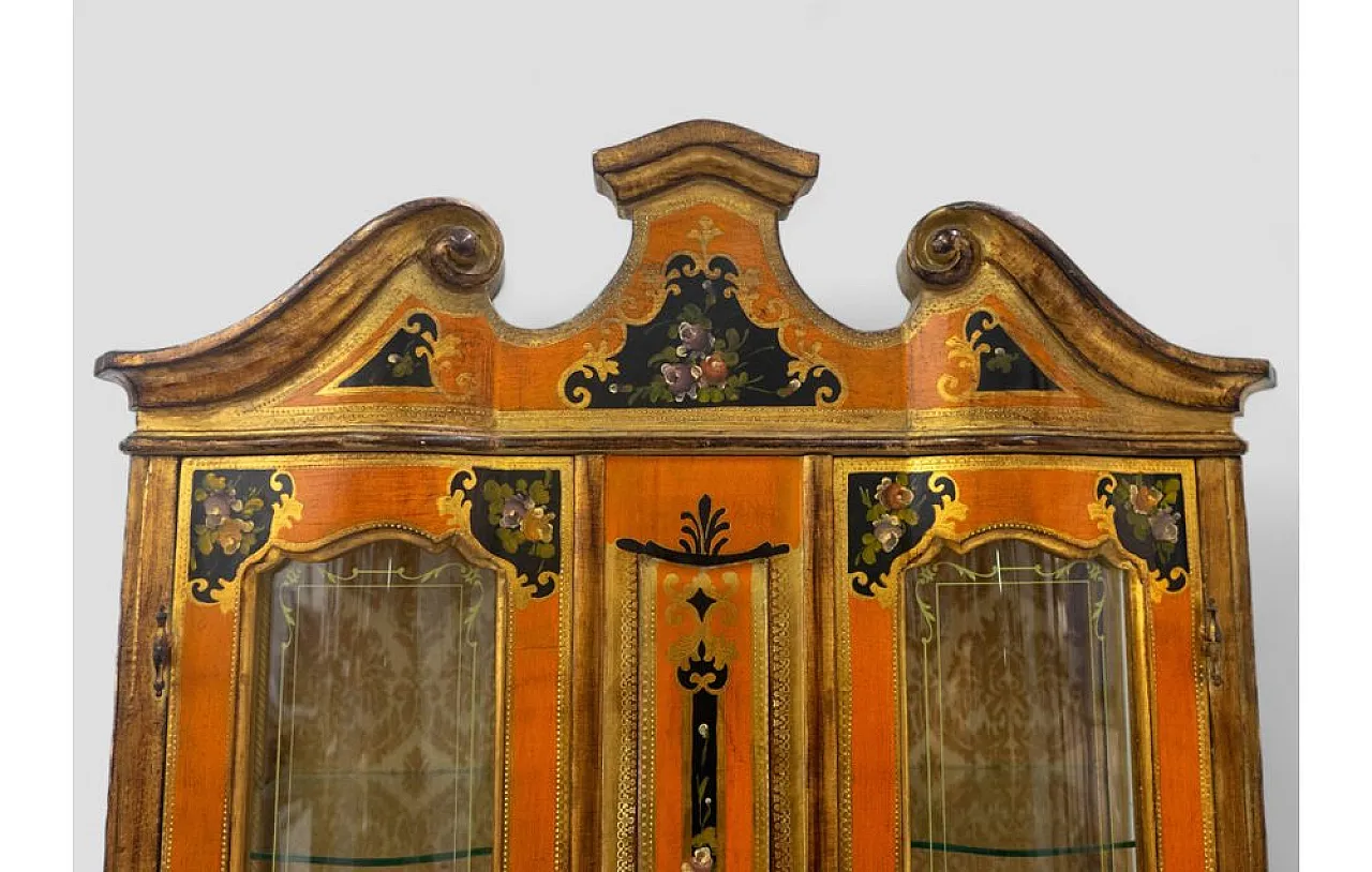 Florentine golden showcase, 1960s 11