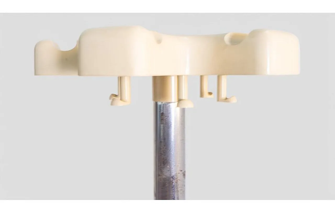 Vip coat rack with umbrella stand by Lucci & Orlandini, 1970s 4
