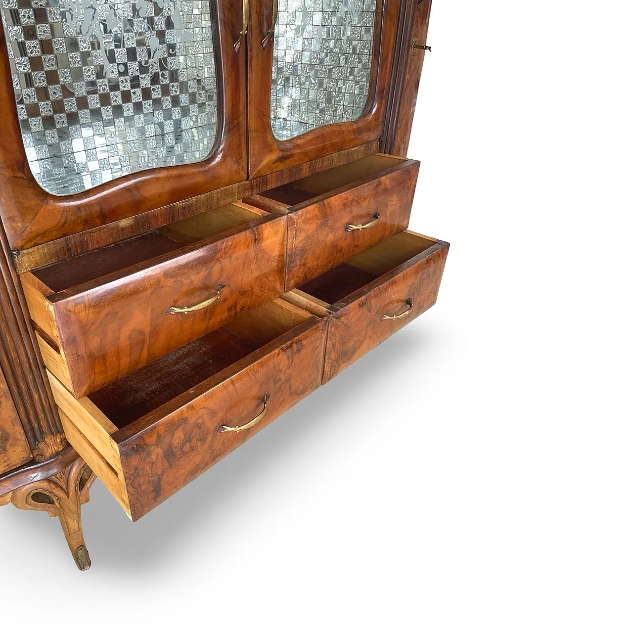 Italian sideboard, high level of craftsmanship of the period 1950s 24