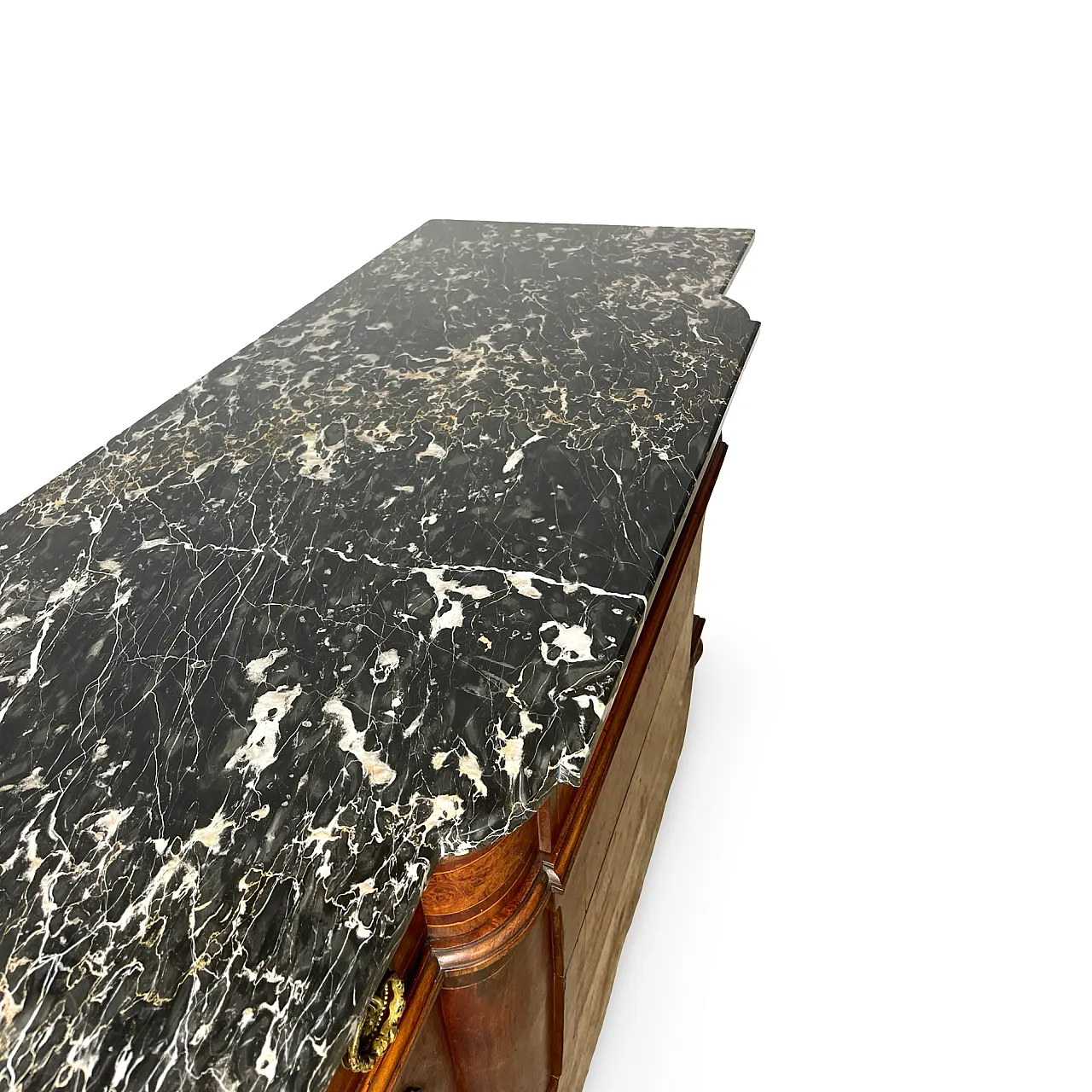 Threaded chest of drawers inlaid with white/grey veined black marble 47