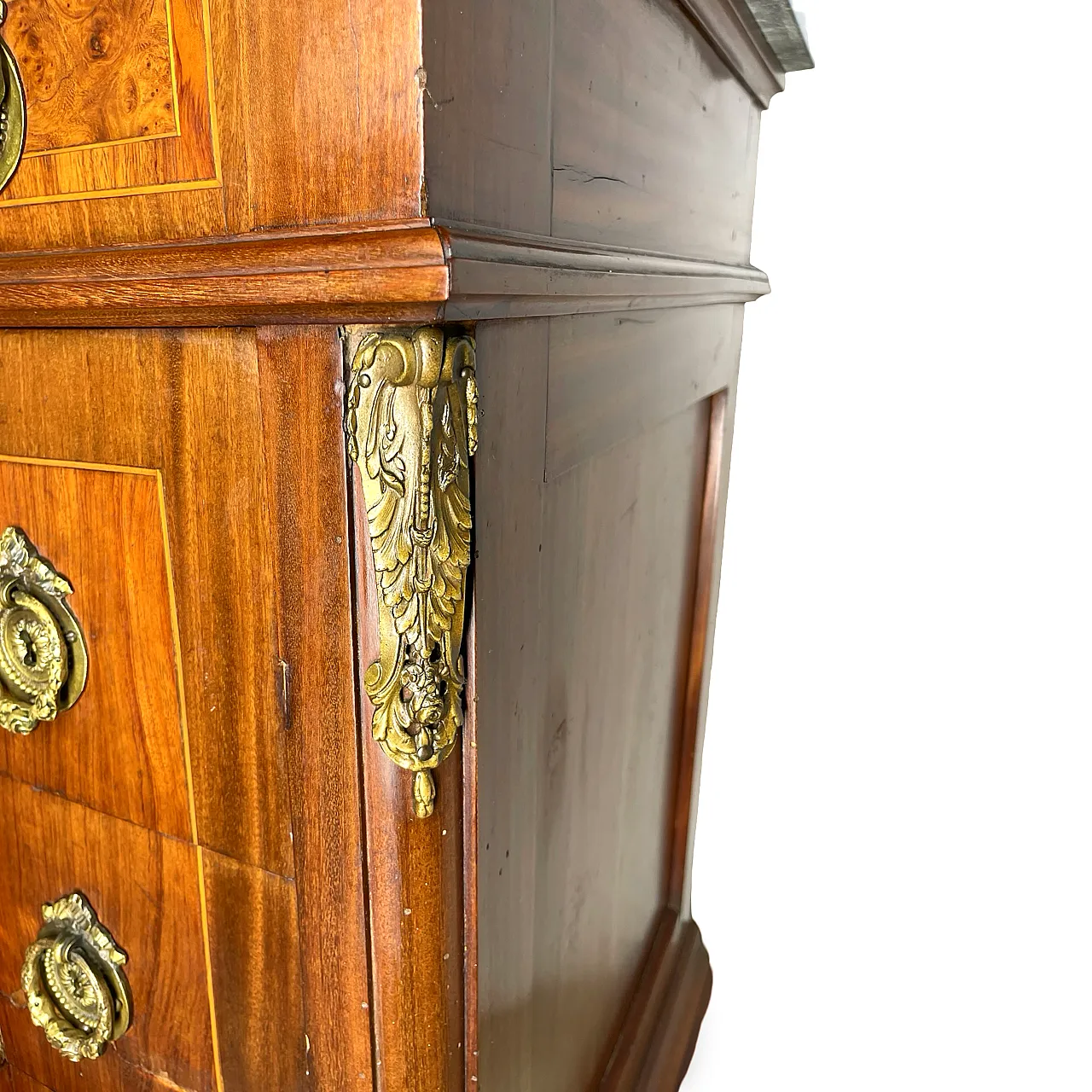 Threaded chest of drawers inlaid with white/grey veined black marble 54