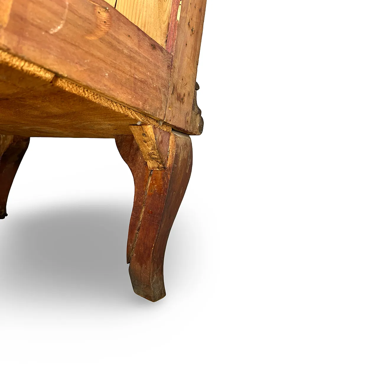 Threaded chest of drawers inlaid with white/grey veined black marble 64
