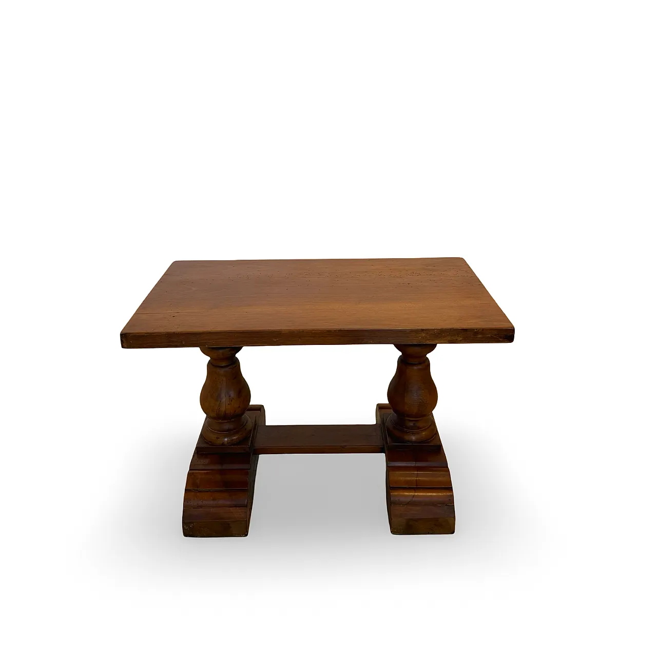 Rustic walnut wooden table, 1900s 34