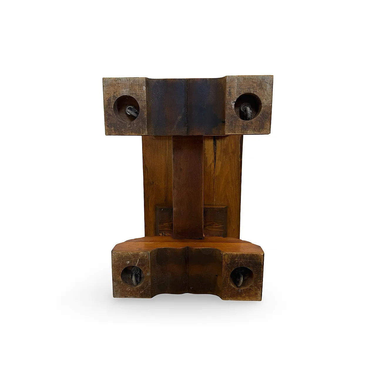 Rustic walnut wooden table, 1900s 39