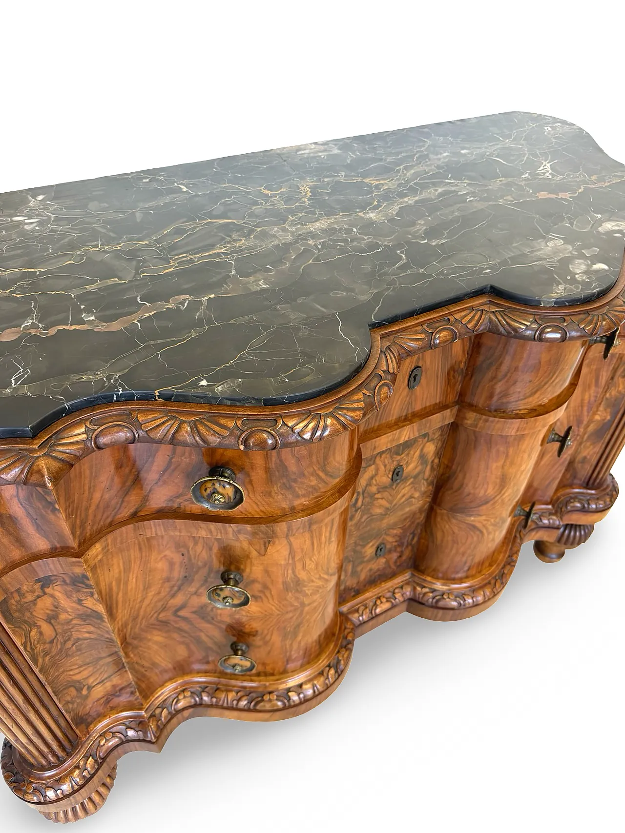 Walnut serpentine commode, 1930s 18