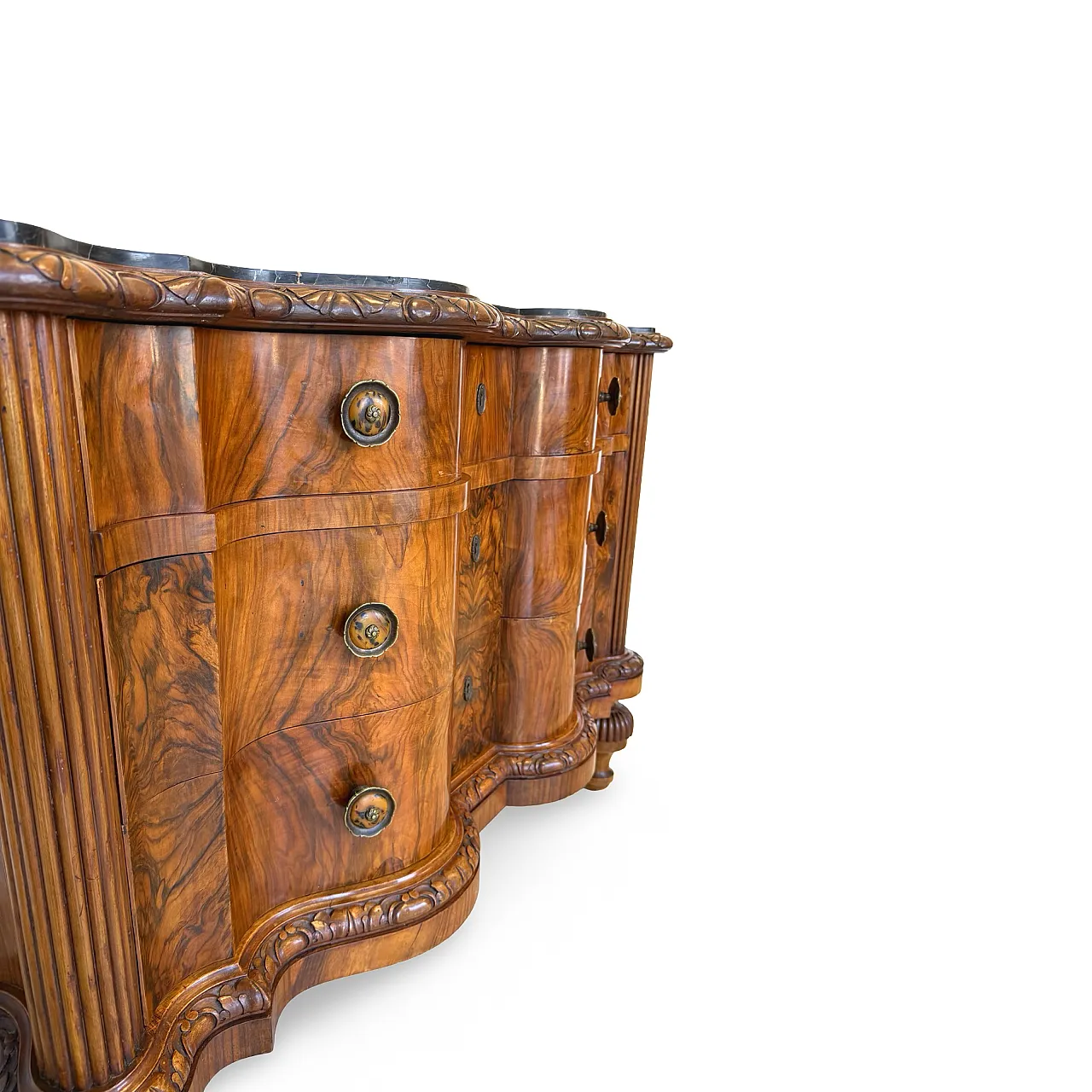 Walnut serpentine commode, 1930s 20
