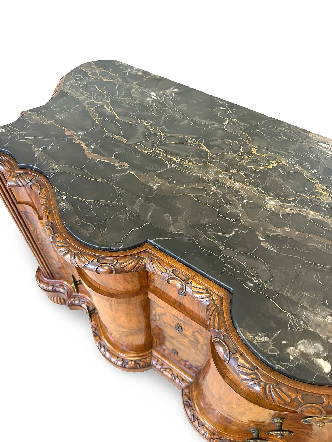 Walnut serpentine commode, 1930s 26