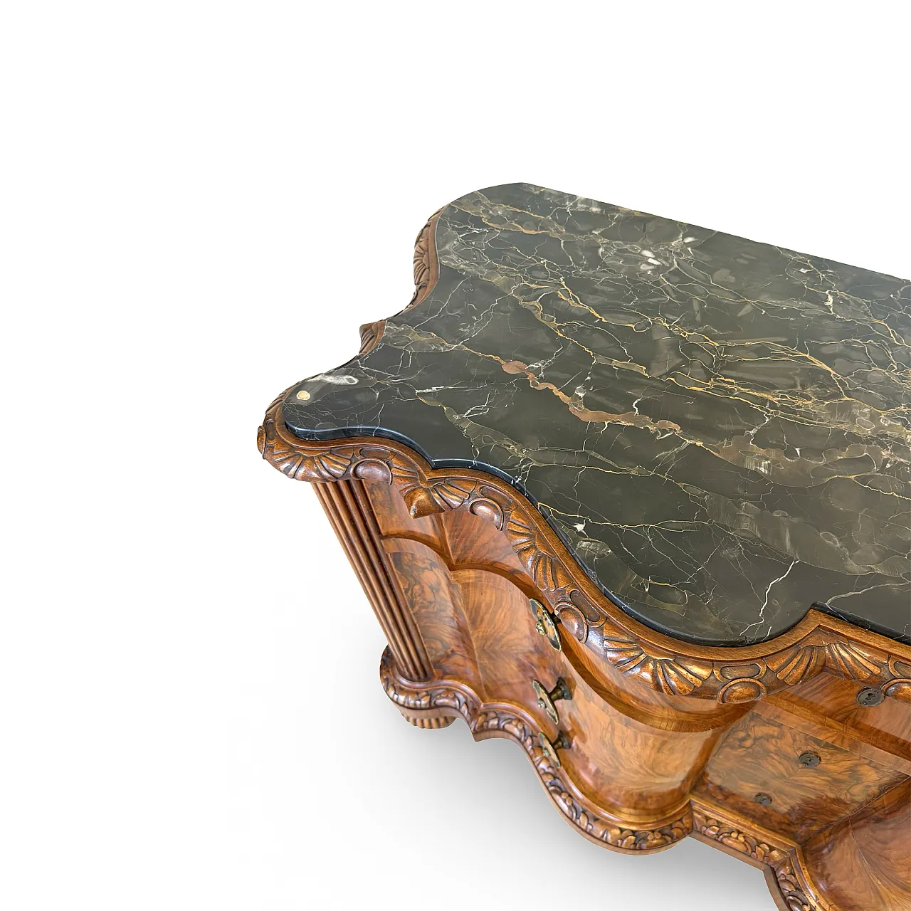 Walnut serpentine commode, 1930s 28