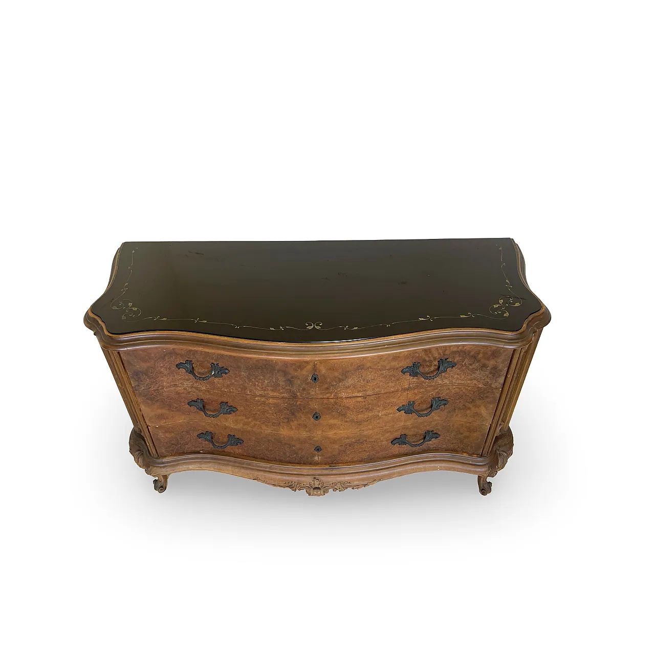 Elegant Italian Louis XV-style chest of drawers, circa 1940s. 10