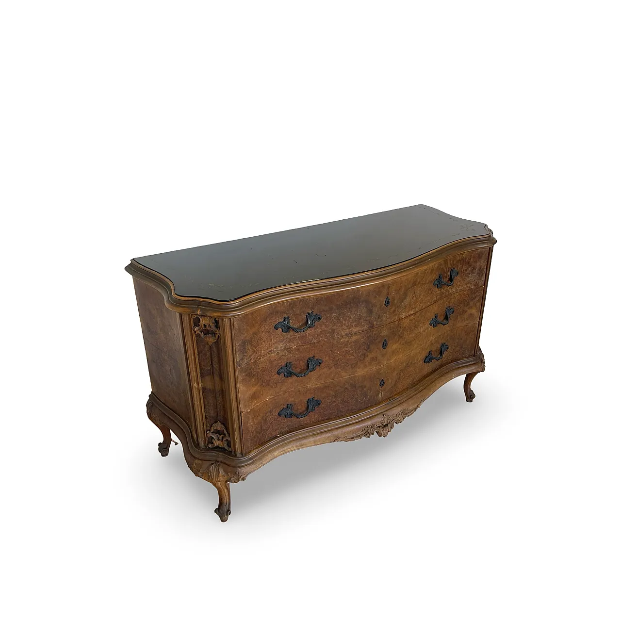 Elegant Italian Louis XV-style chest of drawers, circa 1940s. 16