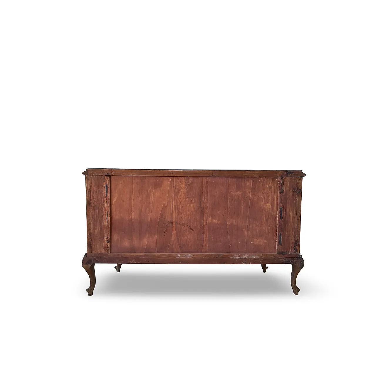Elegant Italian Louis XV-style chest of drawers, circa 1940s. 49