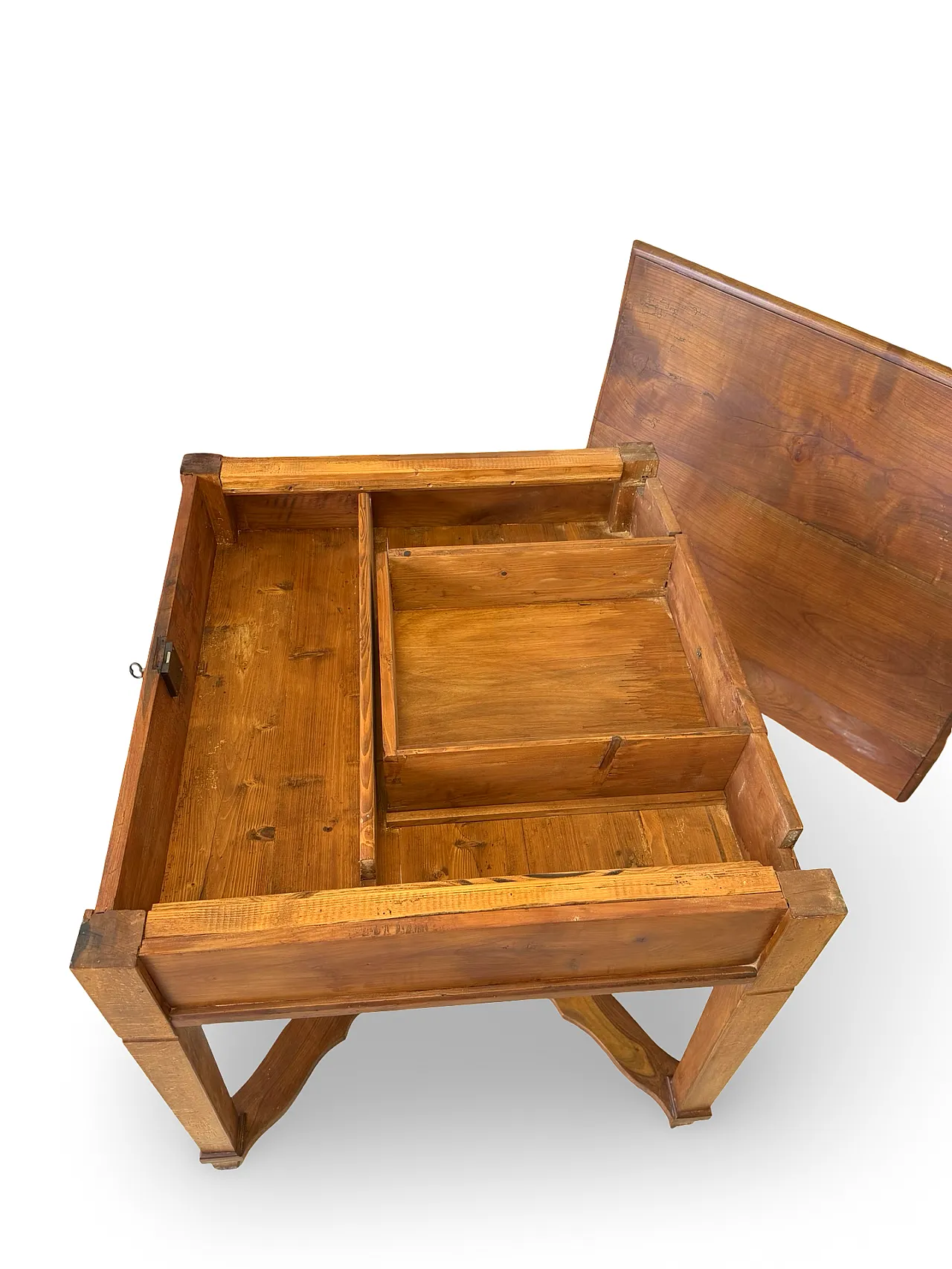 An Italian antique walnut table, 1900s 38