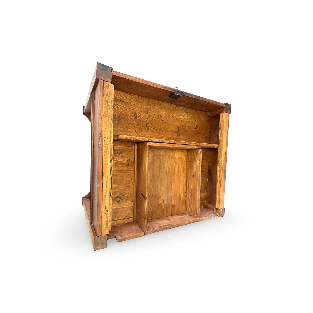 An Italian antique walnut table, 1900s 41