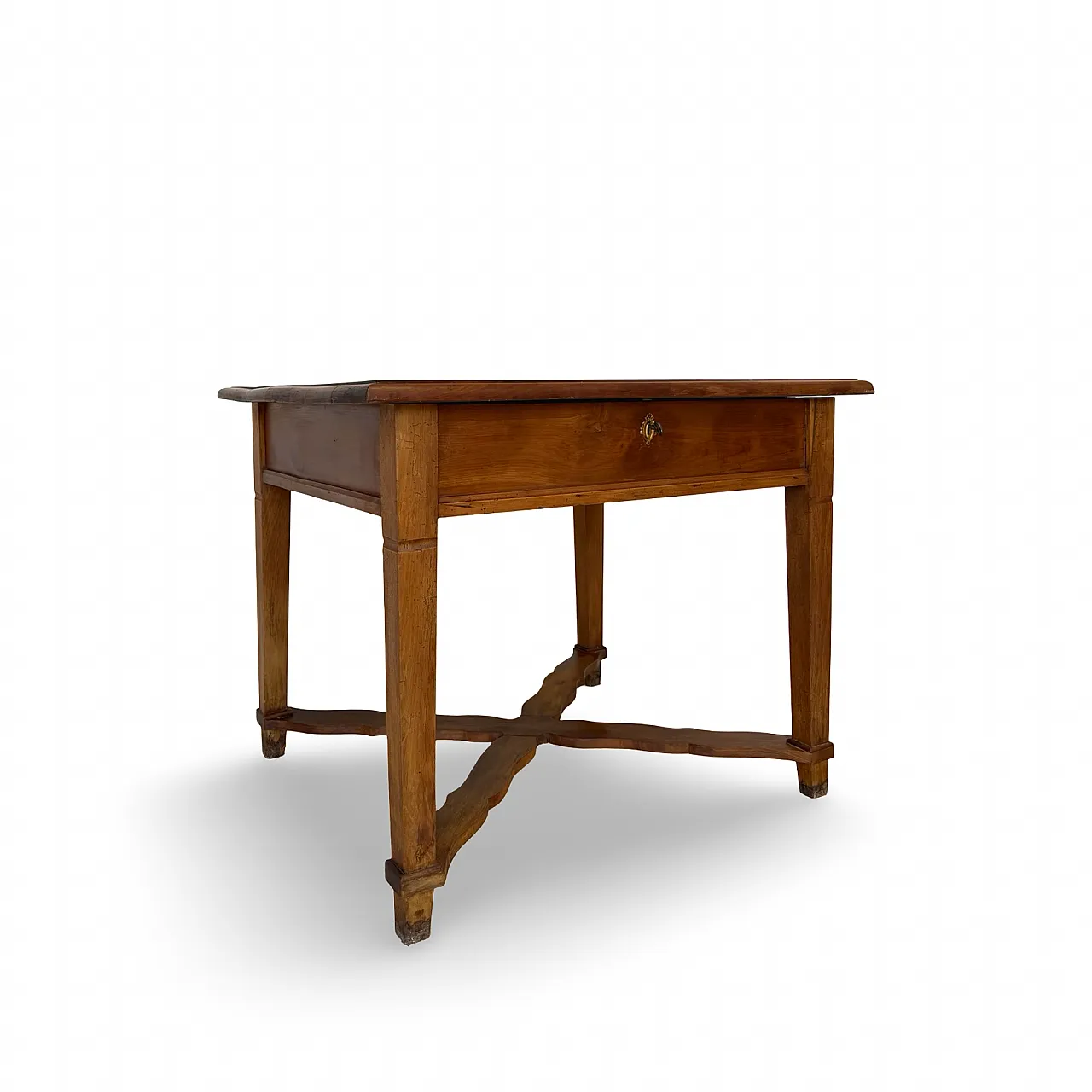 An Italian antique walnut table, 1900s 44