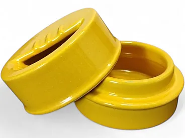 Yellow pocket ashtray by F. Bucci for Lab. Pesaro, 1970s