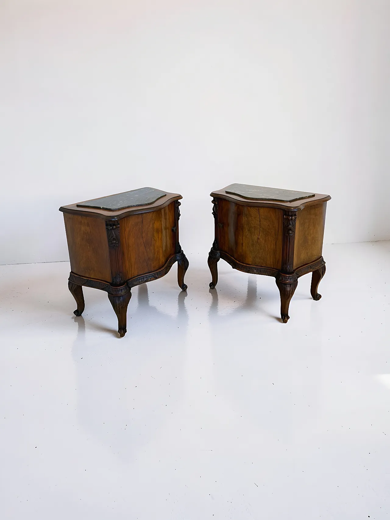 Art deco walnut serpentine nightstands, 30s 2
