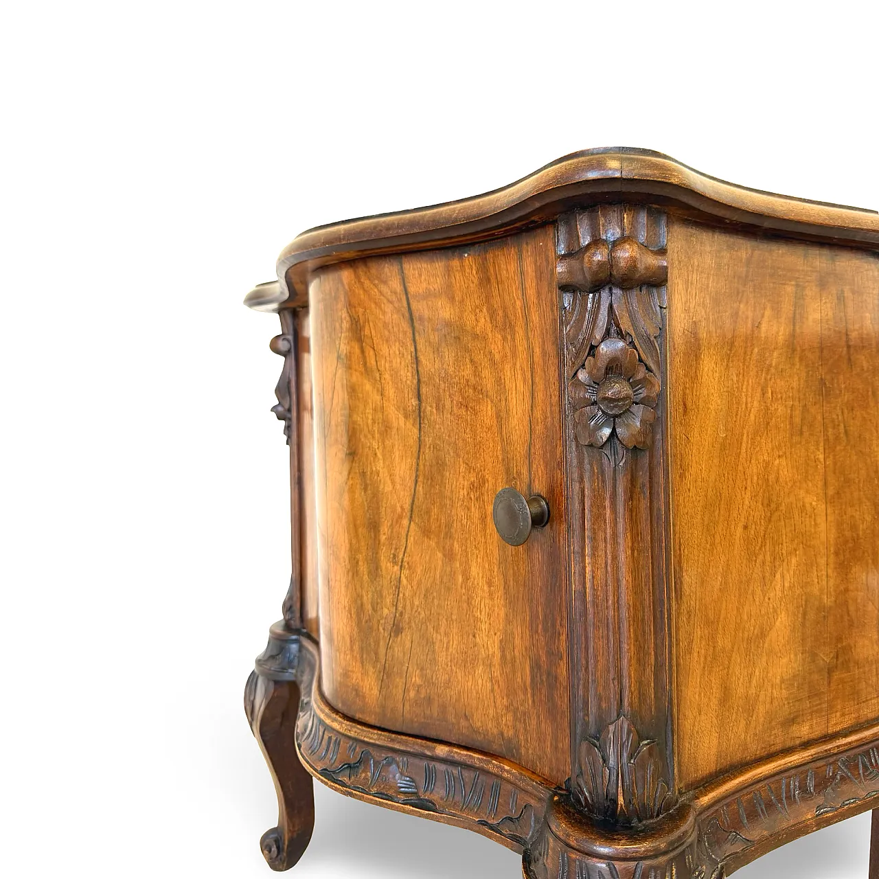 Art deco walnut serpentine nightstands, 30s 39