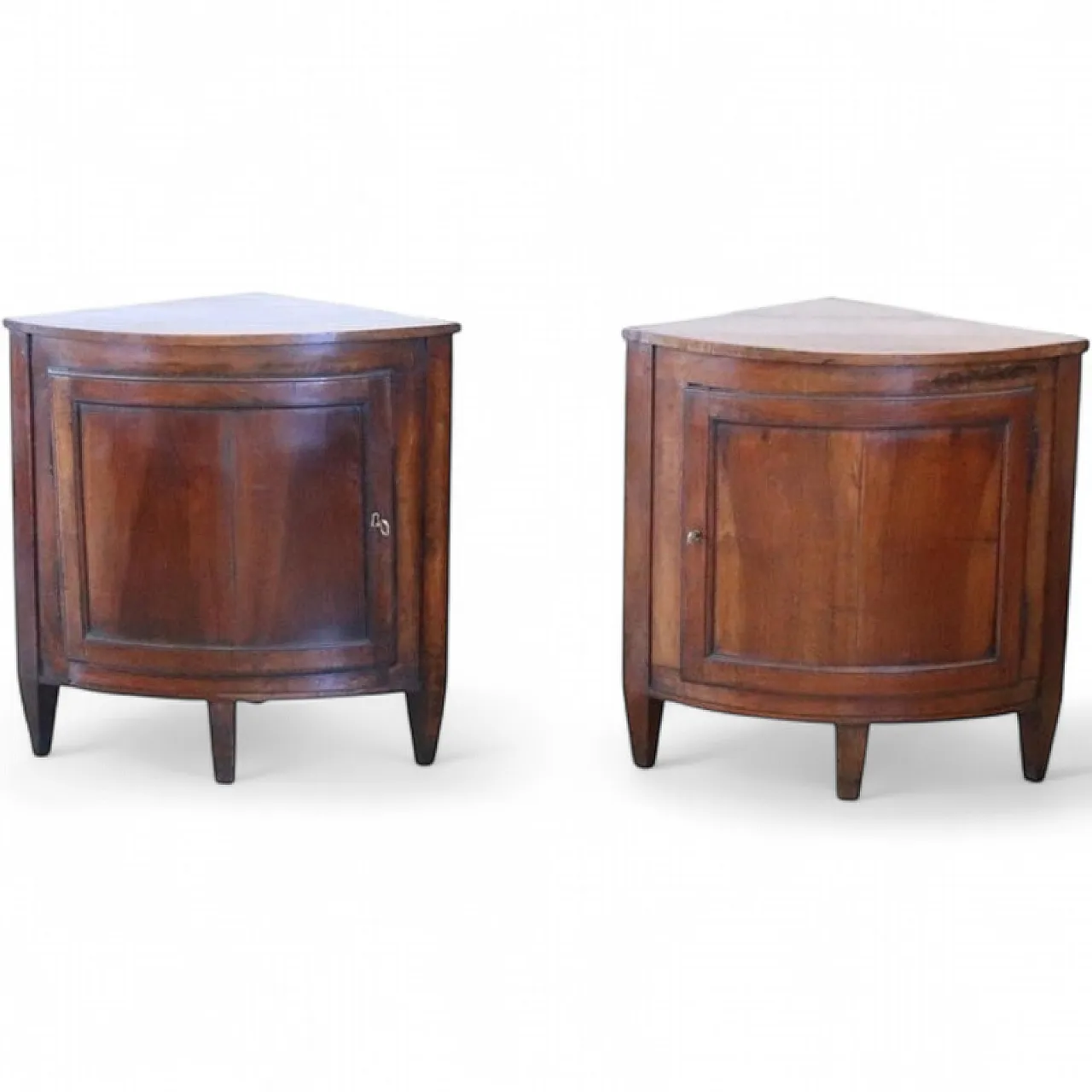 Pair of restored antique walnut corner cabinets, 18th century 22