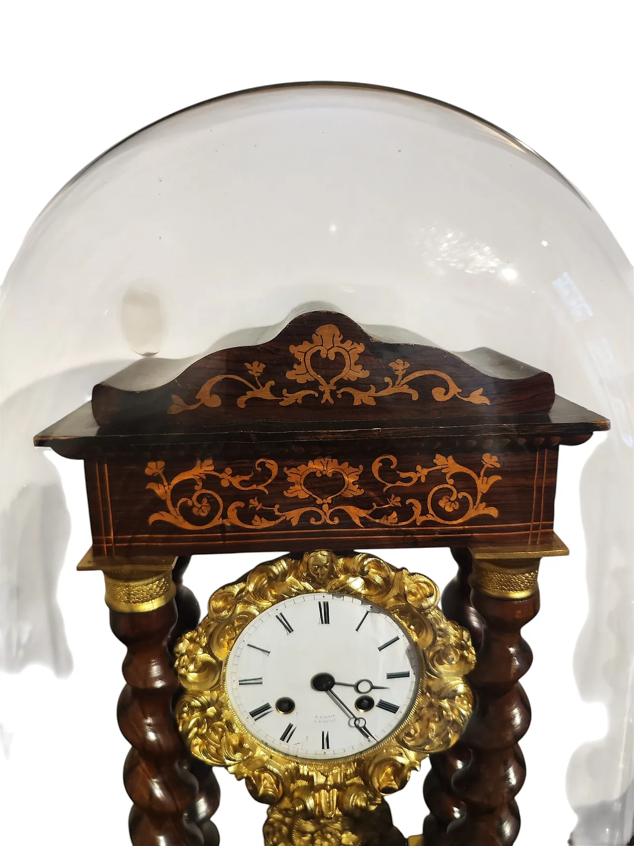 Mantel clock under glass dome, 19th century 7
