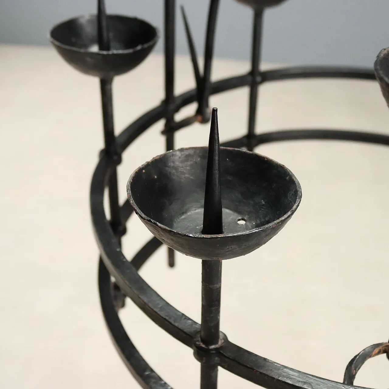Wrought iron chandelier by Alberto Gerardi, 19th century 7