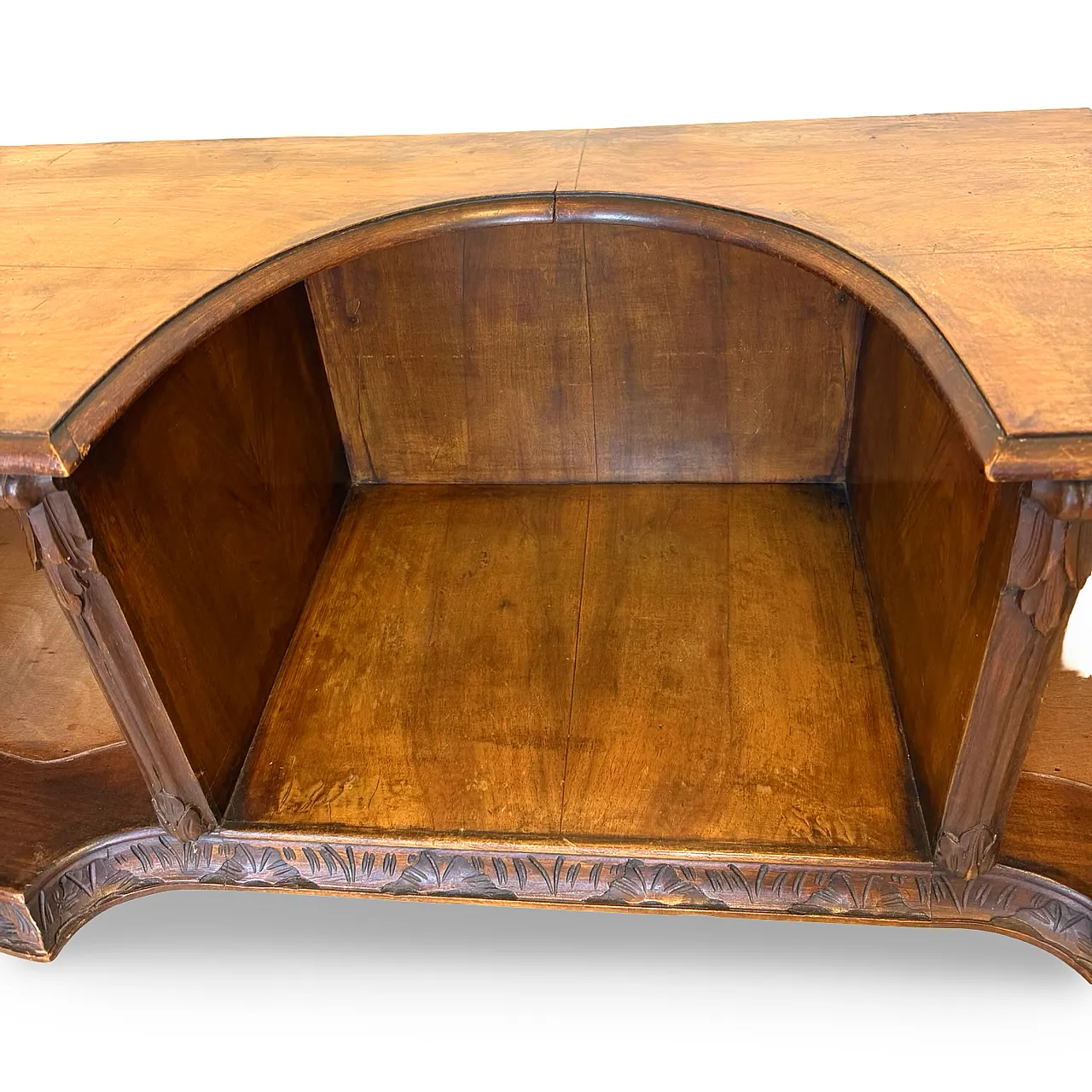 Italian console/petinuse from the 1930s 19