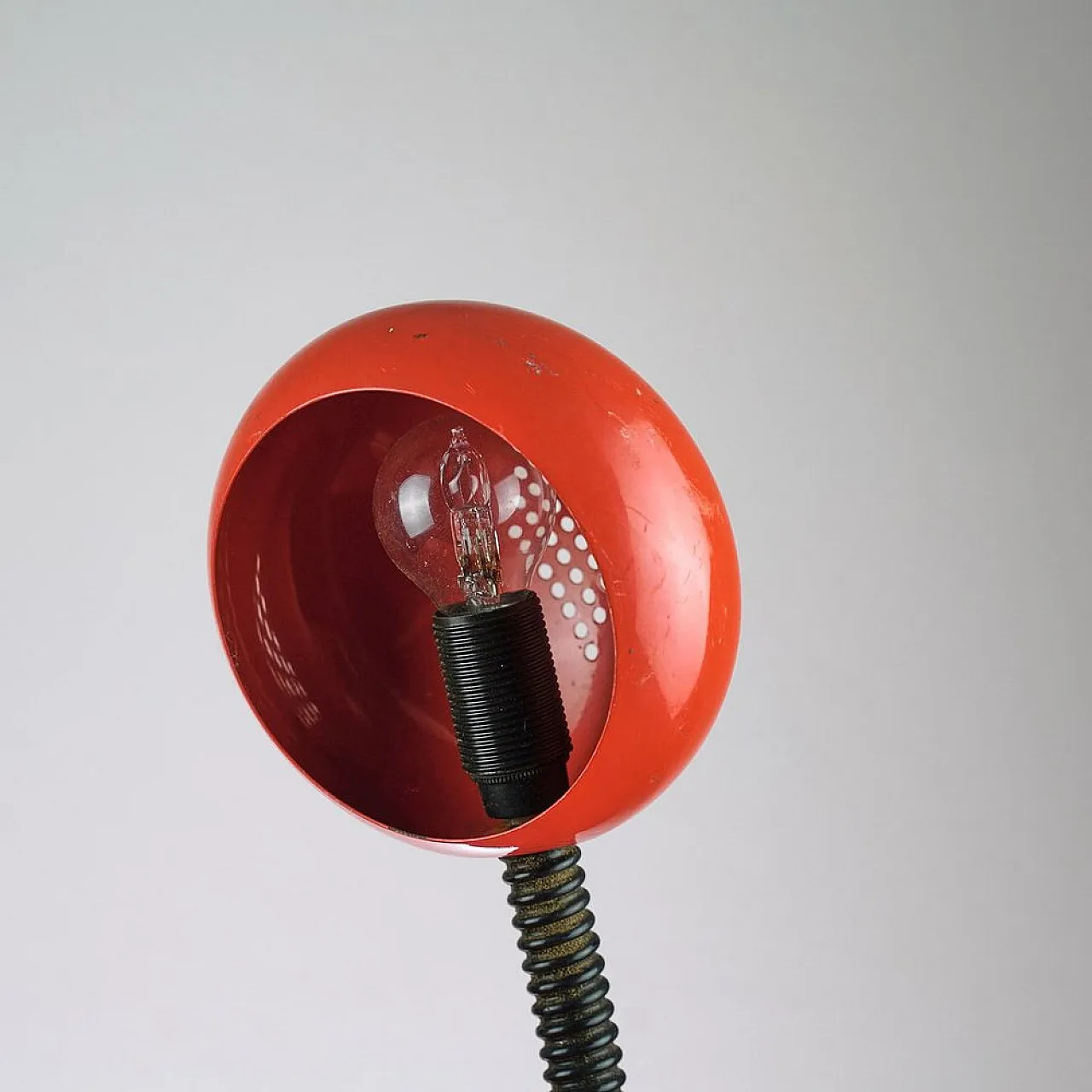 Lampada da scrivania tavolo rossa, anni '70 3