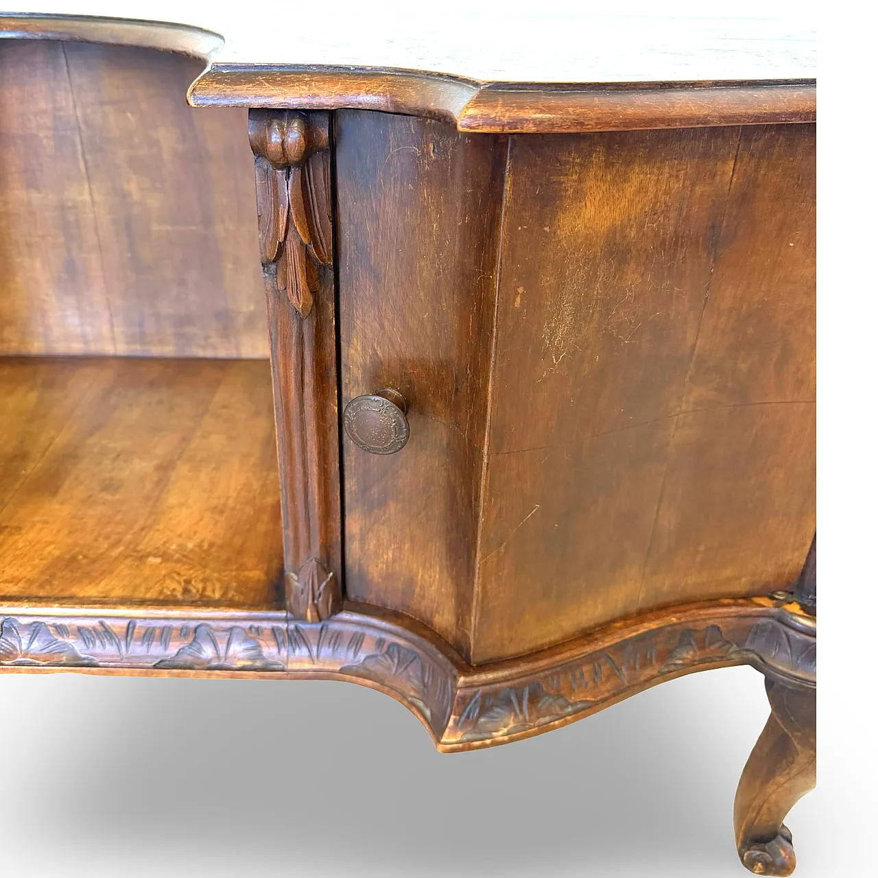 Italian console/petinuse from the 1930s 36