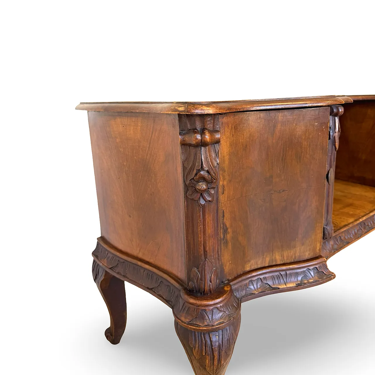 Italian console/petinuse from the 1930s 38