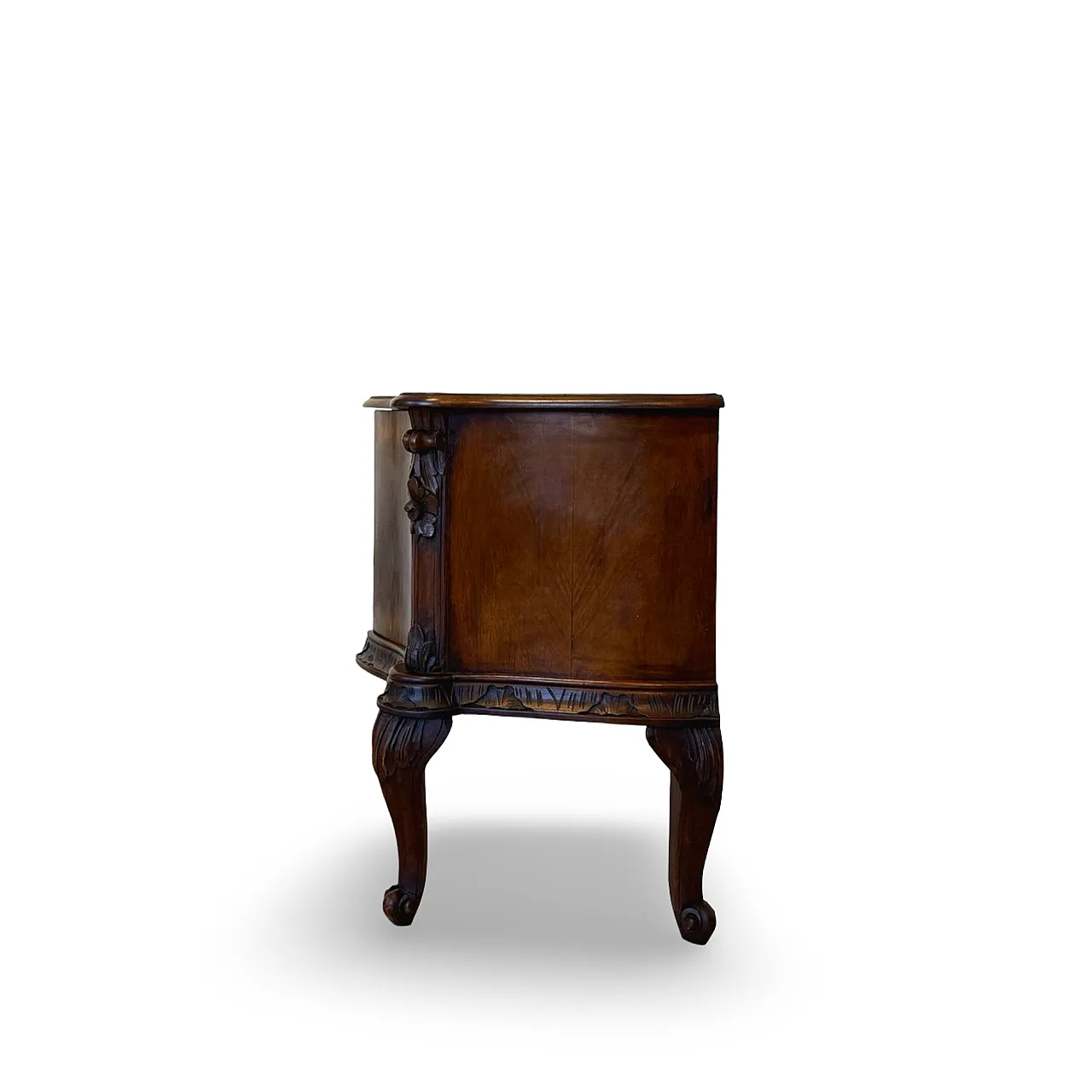 Italian console/petinuse from the 1930s 44